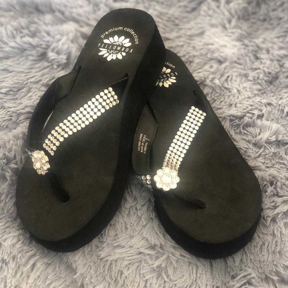 Yellow Box - image 1